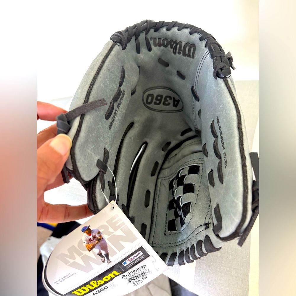 Wilson A360 Gray and Black Glove
